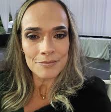 🧁CUPCAKE de VAINILLA🧁 Temática: Bolivia🇧🇴 📲Sigueme en Instagram como:  https://www.instagram.com/saritacas20/ 📲Sigueme en mi canal de Youtube  como: https://www.youtube.com/channel/UCbNUWOjhunYsyUEcOPjiq0A Pronto  subire recetas a mi canal ...