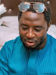 realolaribigbe Superb performance , Thank you. DOCTOR BAYO Yoruba Movie —  Premieres APRIL 15th! 🎬