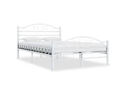 Le lit est vendu avec le matelas. Admirable Lits Et Accessoires Collection Mbabane Cadre De Lit Blanc Metal 120 X 200 Cm Vente De Generique Conforama