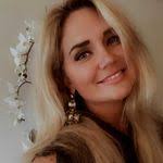 Stephanie Nickens's Instagram, Twitter & Facebook