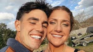 I banned my fiancé from our first kiss until our wedding day