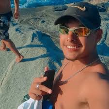 Anthony Estrella 的Instagram photo • Oct 15, 2022 at 6:04 AM