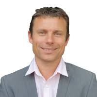 700+ "Jeffs" profiles