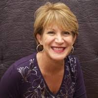 Heidi Rios's Instagram, Twitter & Facebook