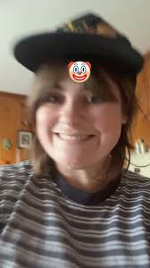 This is my cringe way of telling u about my mailing list and hinting some  new stuff just may be coming soon 😗🤪🤌😜( please sign up for my mailing  list dear god ) ((link in bio)) (((instagram plz don’t ...