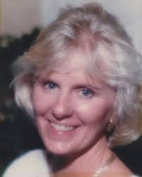 Barbara Mondello's Instagram, Twitter & Facebook