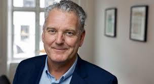 Daniel Kuni's Instagram, Twitter & Facebook