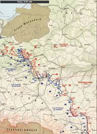 Героям книги это более чем удалось, ведь для них открыт временной портал и теперь всей семьёй можно заглянуть в xix век. Wielki Atlas Wojny 1920 Roku Taktyka I Strategia