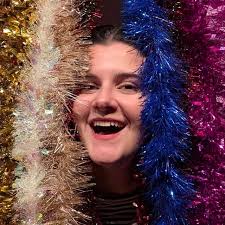 Alexandra Li Tomulescu (@alextheleaf) • Threads, Say more