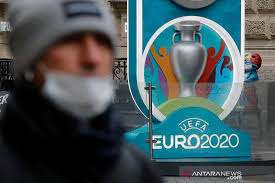 The uefa european championship is one of the world's biggest sporting events. Ini Alasan Uefa Namakan Euro 2020 Di Tahun 2021 Antara News