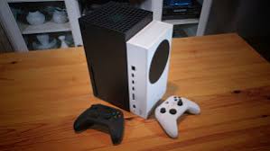 Mit der ankündigung des „xbox mini fridge startete microsoft ein echtes feuerwerk auf der e3 2021. Xbox Series X Kuhlschrank Vorgestellt Herstellervideo Video Golem De