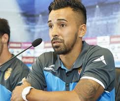 A vueltas con el pasporte de Jorge Díaz