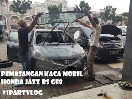Mobil honda stream kepunyaan saya ini adalah yang tahun 2006 tapi meski udah menginjak usia ya si jack, panggilan kami sekeluarga pada honda stream manual th 2003 milik kami. Jual Kaca Belakang Mobil Honda Stream 2000 2006 S7a Rn1 Sni Dot 459 Usa Kab Tangerang Unopart Tokopedia