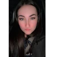 Shannon Prouty's Instagram, Twitter & Facebook