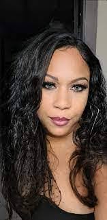 Tamara Hutter's Instagram, Twitter & Facebook