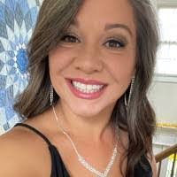 Jessica Cipolla's Instagram, Twitter & Facebook