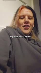 Alexis Luckey's Instagram, Twitter & Facebook