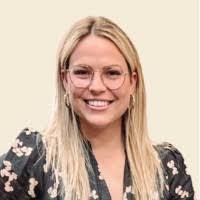 Danielle Koerner's Instagram, Twitter & Facebook