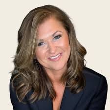 Lisa Schenk's Instagram, Twitter & Facebook