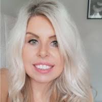 Kerrie Shaw's Instagram, Twitter & Facebook