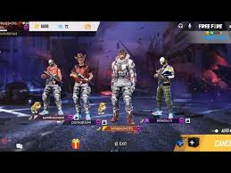 Players freely choose their starting point with their parachute and aim to stay in the safe zone for as long as possible. Live Hunter Garena Free Fire Pro Players Free Fire Gameplay Free Fire Ranked Win Youtube