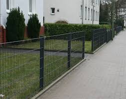 Stabmattenzaun In Anthrazit Zaun Gartengestaltung Wohnen Und Garten