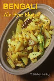 Bengali Alu Pyaz Bhaja Recipe Bengali Potato Fry With Onions Recipe Breakfast Recipes Indian Indian Food Recipes Recipes