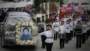 Lim goh tong spent all the money he had without earning any income during the construction progress of genting. A New Era For Lim Goh Tong Family Video Dailymotion