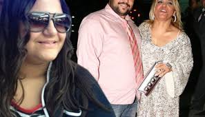 Kibariye kaç yaşında ve nereli? Kibariye Nin Kizi Birgul Kucukbalcik Evlendi Kibariye Ile Esi Ali Kucukbalcik In Kizi Birgul Kucukbalcik Gecen Ekim A Women Sunglasses Women Square Sunglasses