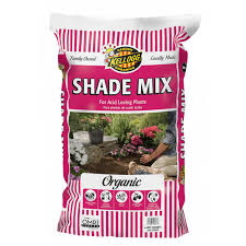 It helps to promote growth for vegetables, herbs and flowers that are specifically grown in raised beds or large containers. Kellogg Garden Organics Shade Mix Soils