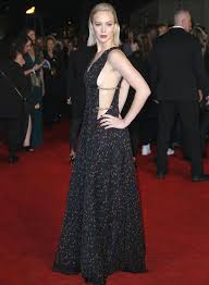 I always try to be a sponge and soak. Jennifer Lawrence Flashes Major Sideboob In Risque Gown At Hunger Games Premiere Celebrity News Showbiz Tv Express Co Uk