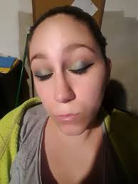 attractive eyes caught attention