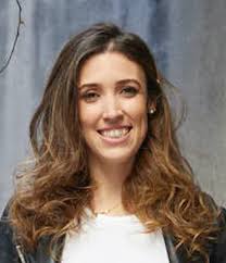 Carmen Alfonso's Instagram, Twitter & Facebook