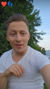 GIVE ME A GRRRR!!!! sometimes it's like I can't help but act like a little  thug with these weird songs I don't know where he gets it from... And what  faces he