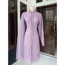 Dress brokat yang dipadukan dengan beberapa aksesoris dengan warna senada pastinya. Harga Jumbo Wanita Dress Batik Kebaya Baju Tidur Terbaik Agustus 2021 Shopee Indonesia