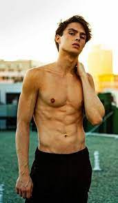pin von male model plus auf male model 6 schone jungs hubsche manner sachen