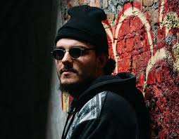 Mallet Projekte :: Photos, videos, logos, illustrations and branding ::  Behance