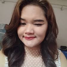 Kay Lay's Instagram, Twitter & Facebook