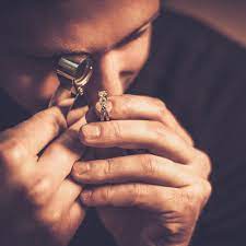 Expert appraisers identify and appraise your collectibles and antiques at no cost. Appraisals Identify And Appraise Your Jewelry Hands Jewelers
