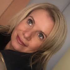 Nadine Wade's Instagram, Twitter & Facebook