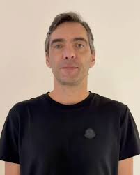 É nesta quarta (19)⚽! @alexdesouza e @giba7oficial estão conosco nessa  campanha. 💪🏻 A Assembleia Legislativa e a Prefeitura de Curitiba se unem  no jogo solidário Bola pra Frente, Rio Bonito do Iguaçu, ...