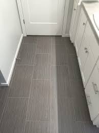 43 Amazing Grey Laminate Flooring Kitchen Ornament Decornish Dot Com Vinyl Flooring Bathroom Vinyl Tile Flooring Bathroom Luxury Vinyl Flooring Bathroom