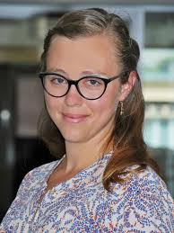 Každý člověk si postaví největší dům, na který má. A to je problém,  připomíná Dan Bárta