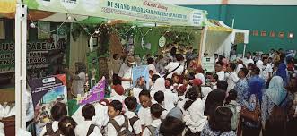 Semua siswa baik siswa baru kelas 7 serta siswa kelas 8 dan 9 mulai pertama kali masuk setelah libur pajang akhir tahun dan idul fitri 1438 h. Pameran Inklusi Stand Lp Ma Arif Pwnu Jawa Tengah Digeruduk Pengunjung Smk Ma Arif Nu 2 Karanglewas