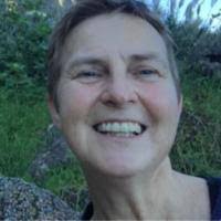 Lara Williamson's Instagram, Twitter & Facebook