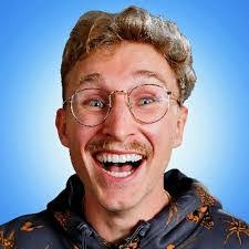 James Gatti's Instagram, Twitter & Facebook