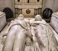O Túmulo do Imperador Dom Pedro II (1825-1891) e da Imperatriz Dona Teresa  Cristina (1822-1889) no Mausoléu Imperial da Catedral de Petrópolis, Rio de  Janeiro. O Mausoléu Imperial foi inaugurado pelo presidente