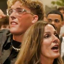 VIDEO: Jaxson Dart's Incredibly Fit Mom Completely Stole The Show During  The First Round Of The NFL Draft Full story via 🔗 in comments. 👇