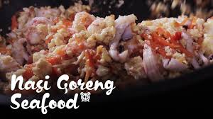 Menu sahur puasa ramadhan yang praktis, mudah dibuat serta memiliki kandungan nutrisi yang lengkap. Nasi Goreng Seafood Mengancam Youtube