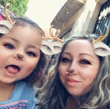 What are effective ways to manage low blood sugar in a school setting?